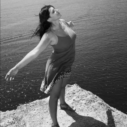 Hammomdagi haqiqiy yalangoch ayollar