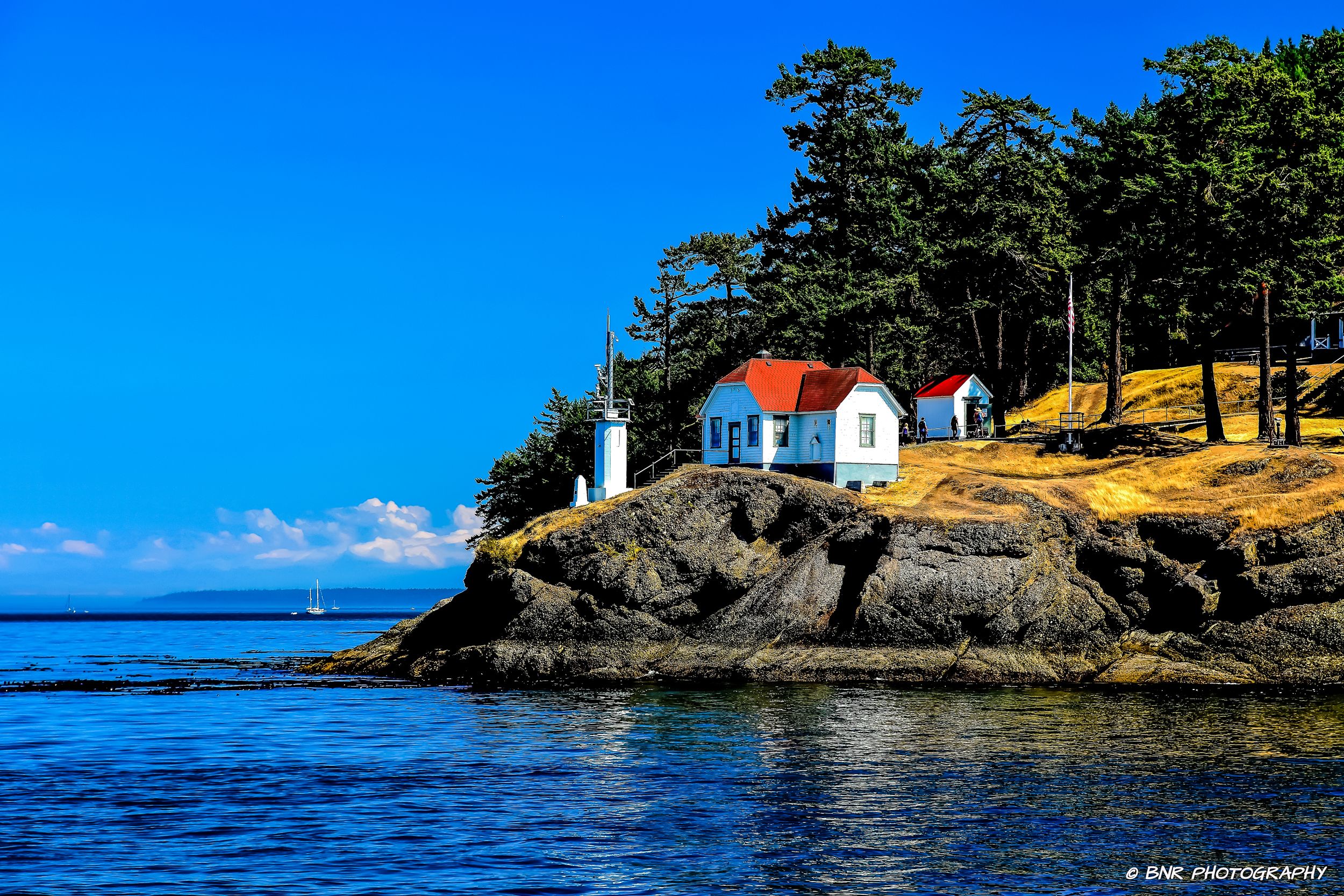 STEWART ISLAND LIGHTHOUSE by Bob Curtiss — YouPic