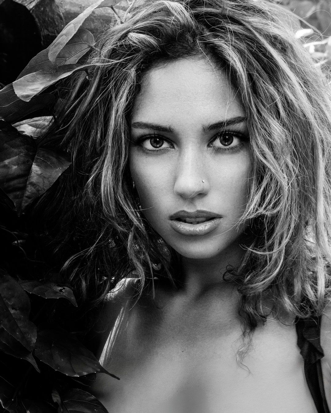 Chelsea_3260-IG-BW by HumanArt_1 — YouPic