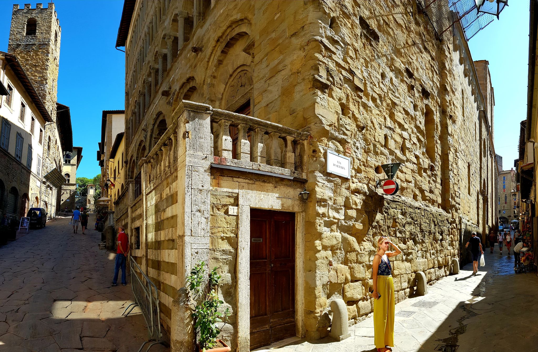 The streets of Arezzo by Tim Suckow YouPic