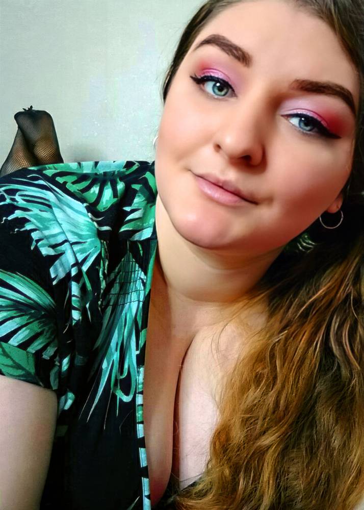 Photo in Portrait #woman #female #girl #people #portrait #barmaid #Doublove