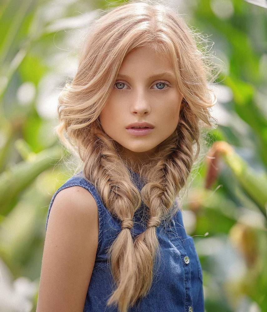 Photo in Portrait #woman #girl #model #fashion #outdoor #natural #natural light #nature #portrait #portret #dziewczyna #kobieta #face #twarz #jeans #jacket #summer #sun #sunny #hot #eyes #blue eyes #lips #blonde hair #hair