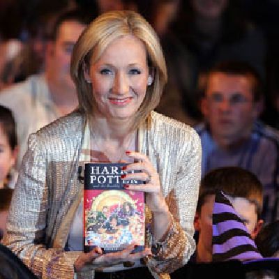 YouPic profile picture for @rowling